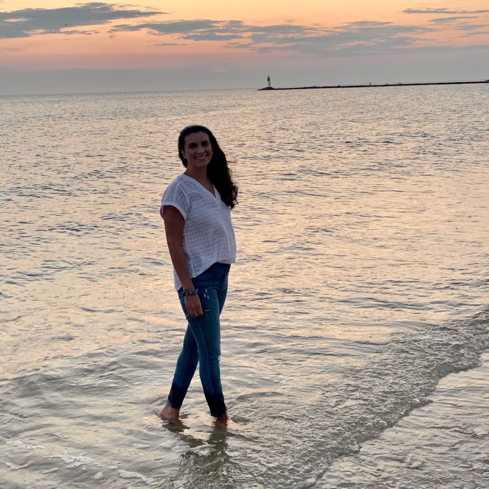 Meet your Posher, Antonietta